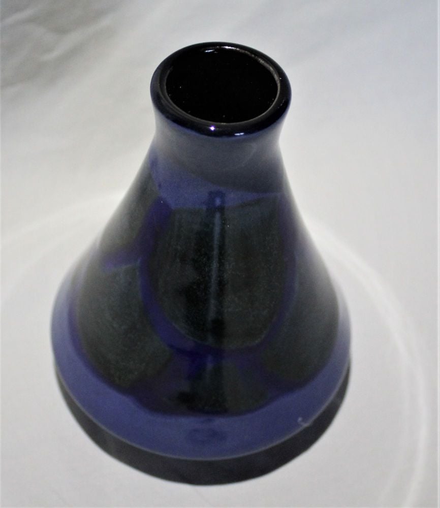 Conical Bud Vase - Alexis design