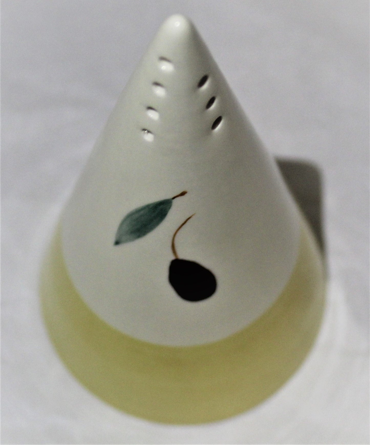 Sugar Shaker - Yellow Fresco design