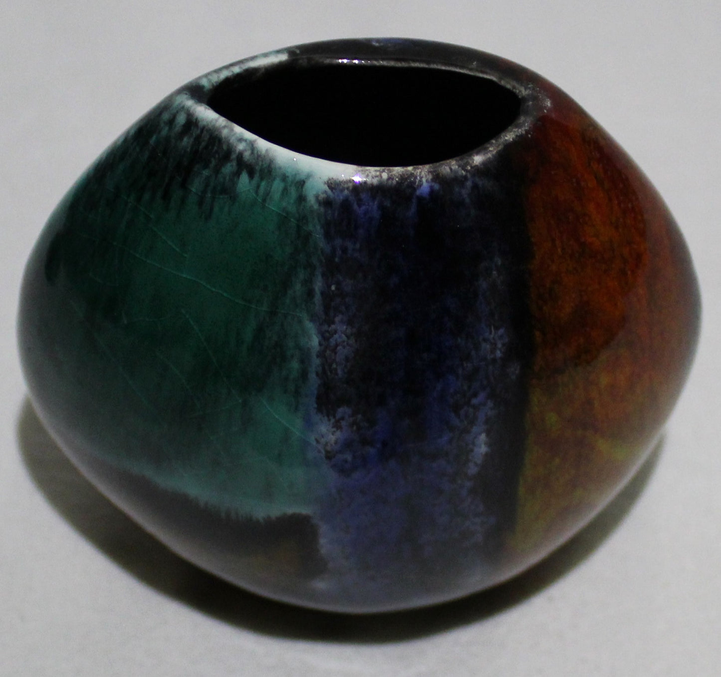 Hand-thrown, Mini Purse Vase - Gemstones design