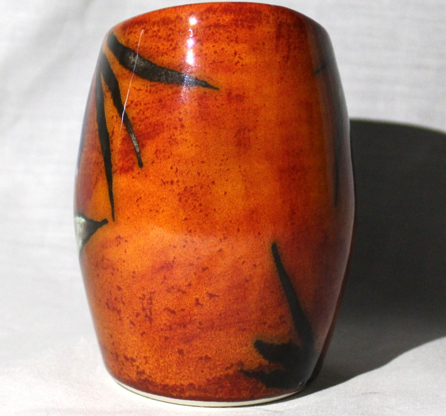 Hand-thrown, Mini Vase - Himalayan Poppy design