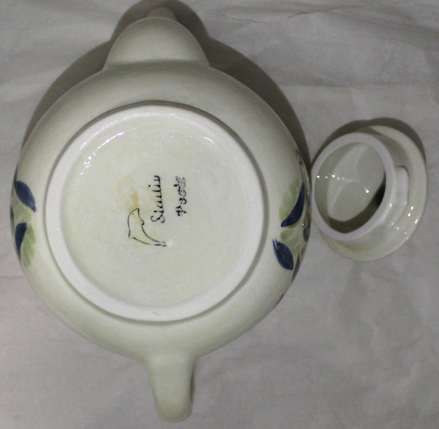 Tea Pot - Studio Poole Dorset Fruits Apples Design