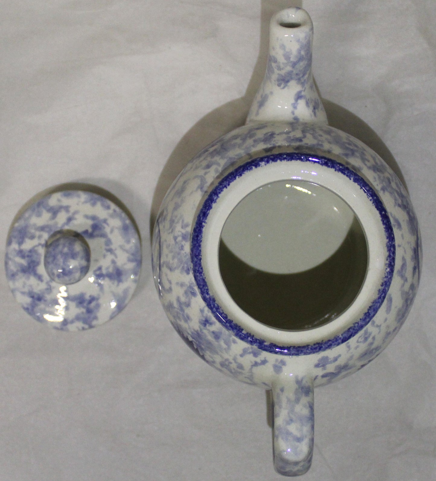 Small Tea Pot - Blue Vine Design