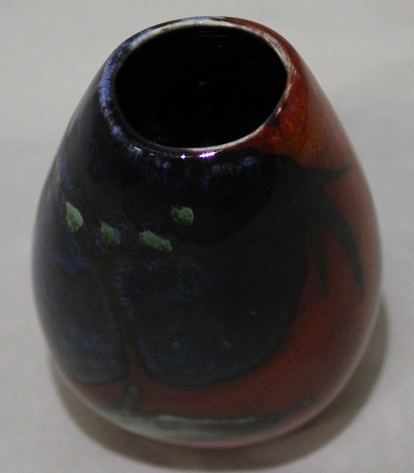 Hand-thrown, Mini Manhatton Vase - Himalayan Poppy design