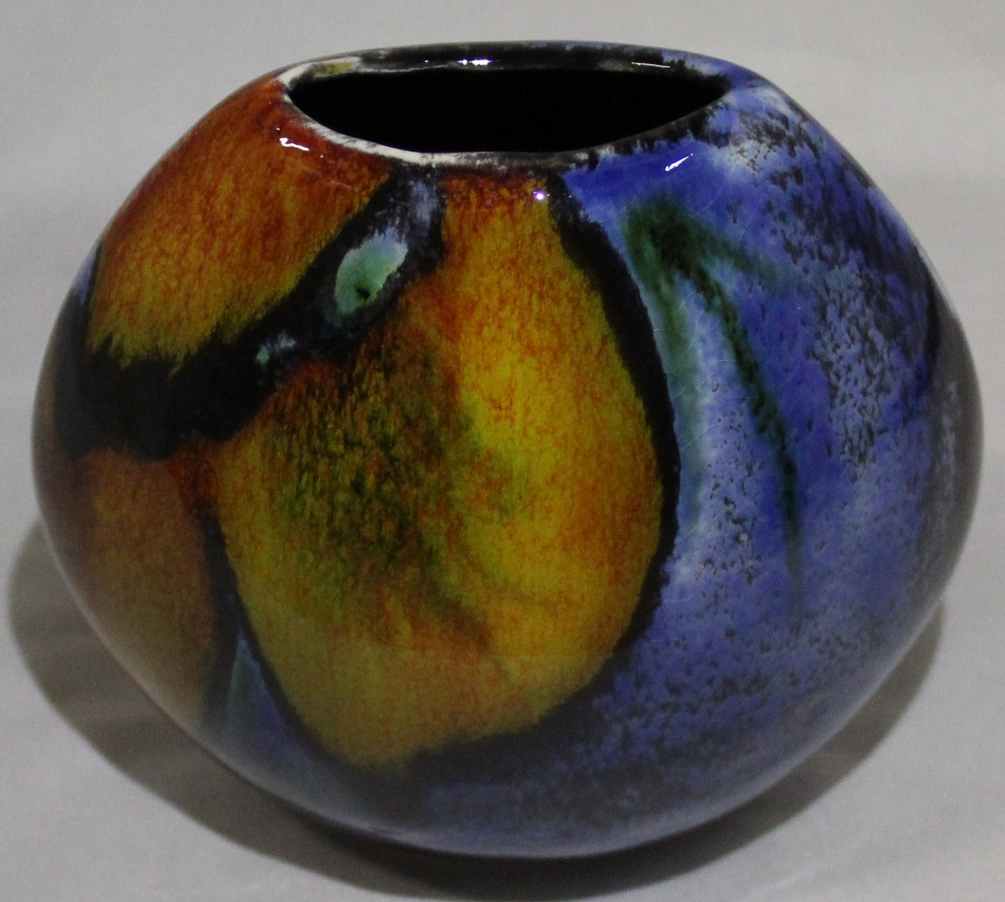Hand-thrown, Mini Purse Vase - Wild Poppy design