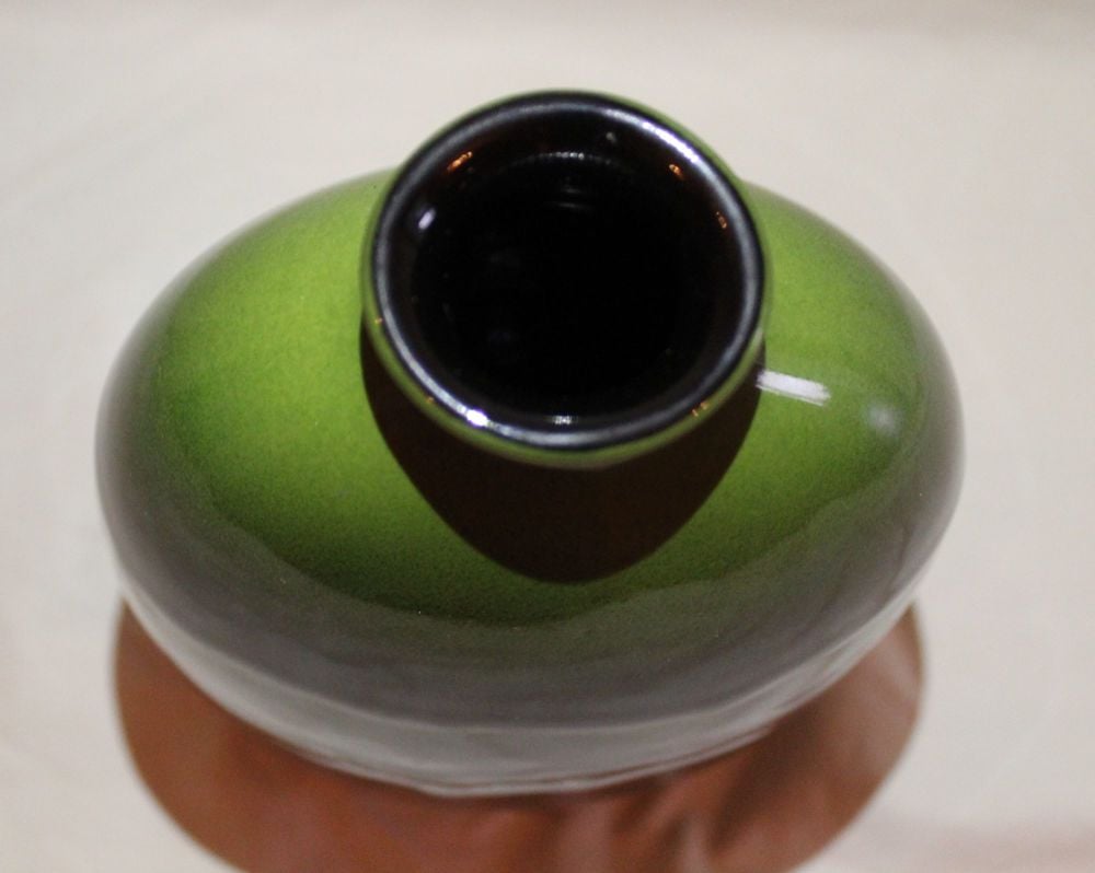 23cm Bottle Vase - Maya design