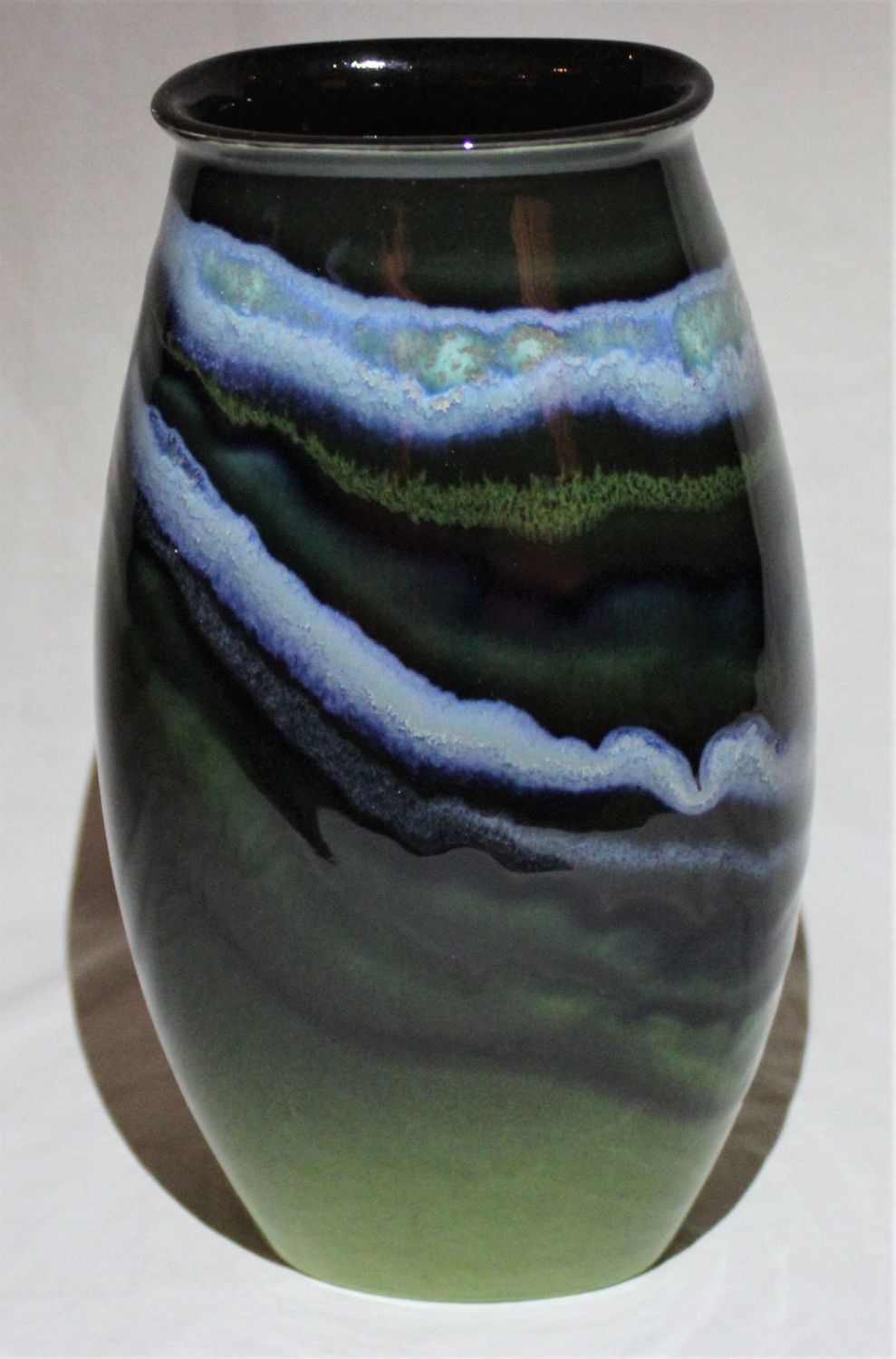 26cm Manhattan Vase - Maya design