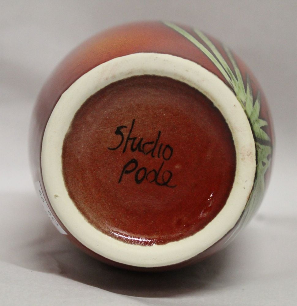 Torpedo Vase - Studio Poole Meadow