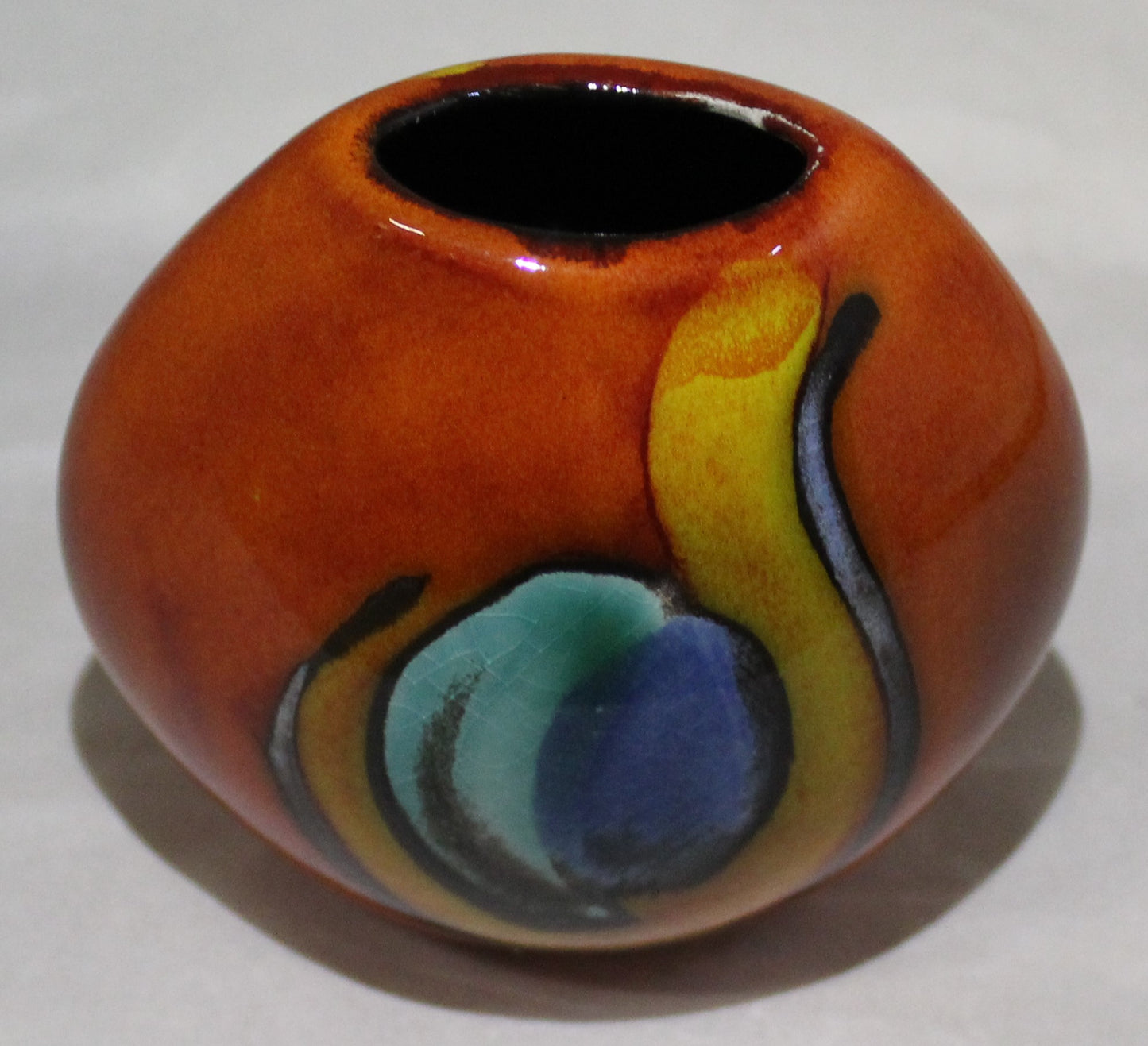Hand-thrown, Mini Purse Vase - Peacock design