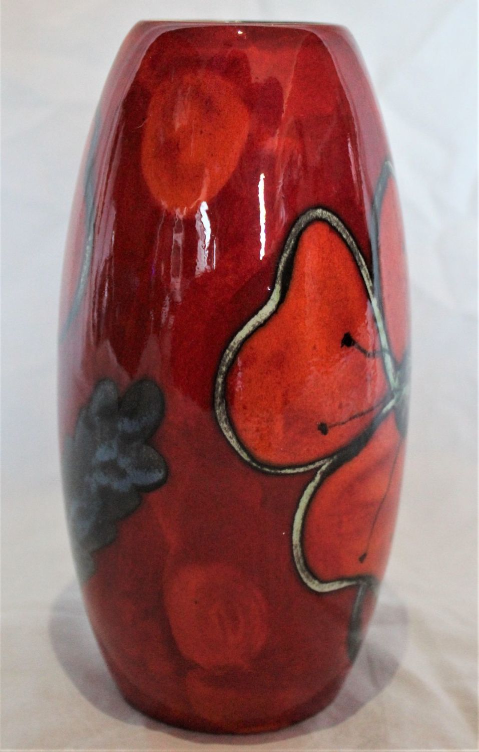 Torpedo vase - Studio Poole Poppyfield
