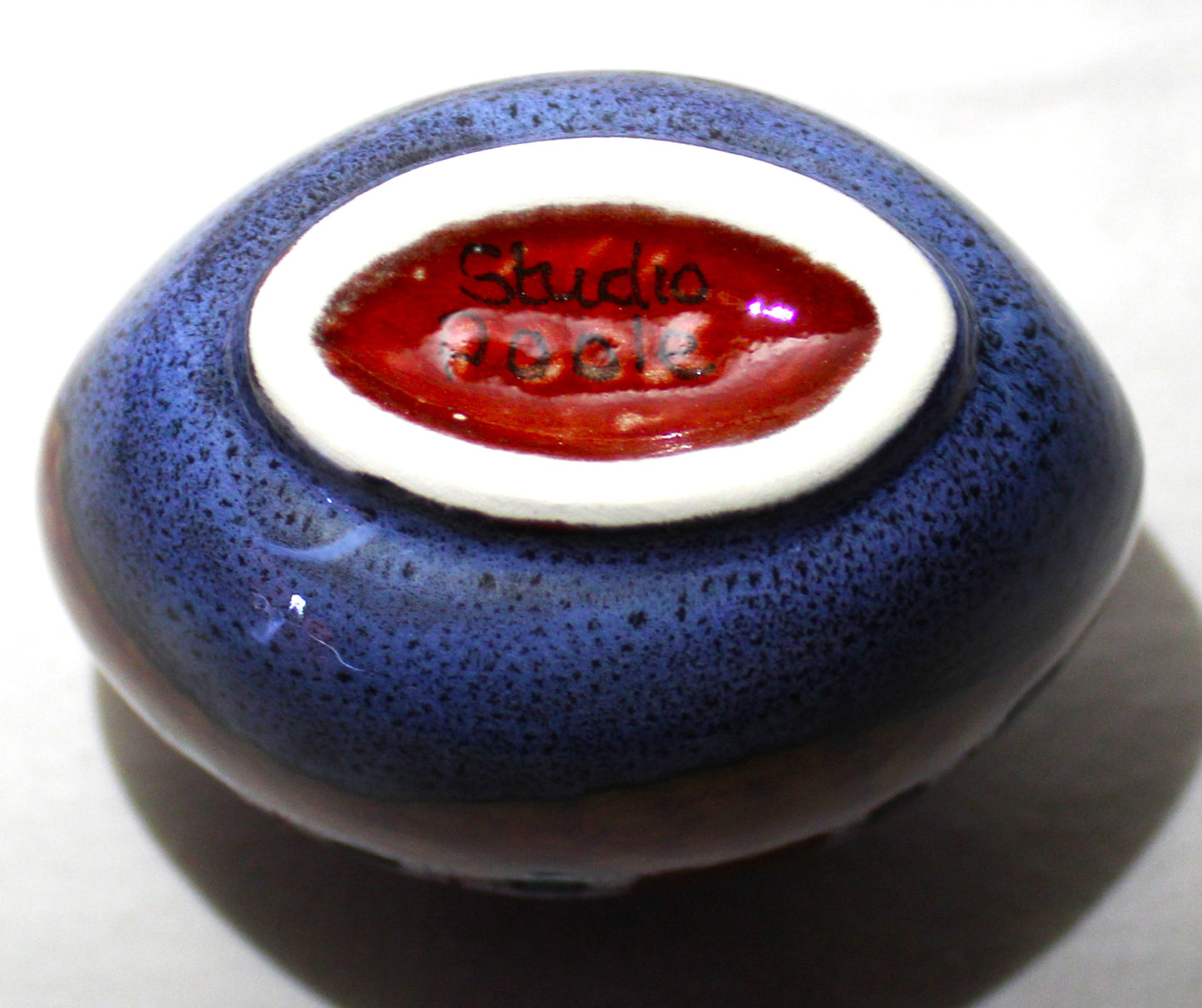 Hand-thrown, Mini Purse Vase - Red beach Huts design