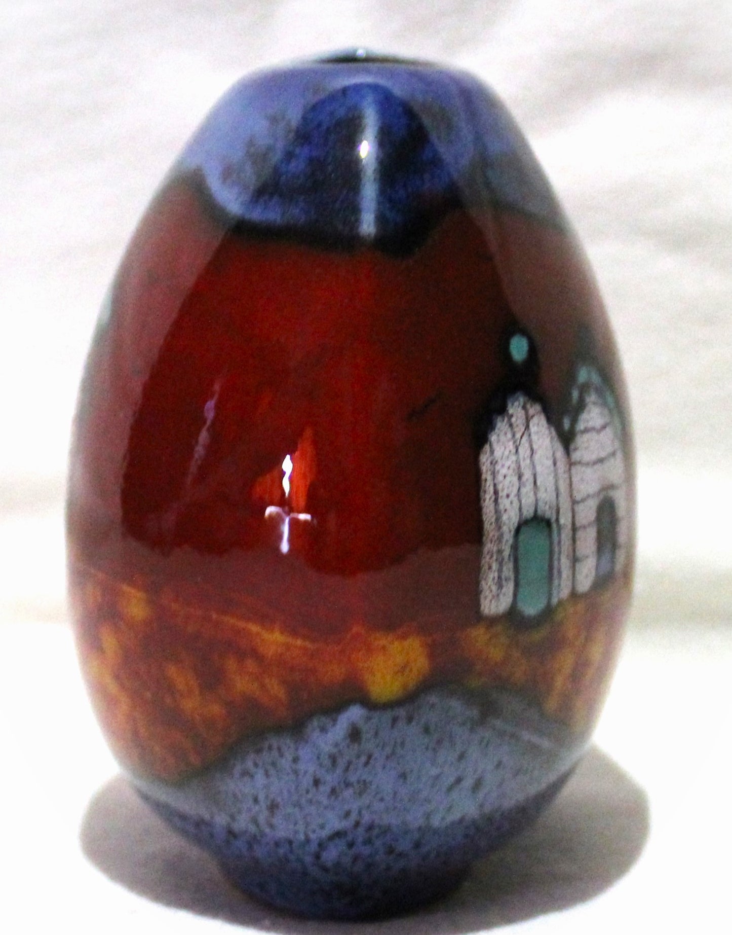 Hand-thrown, Mini Purse Vase - Red beach Huts design