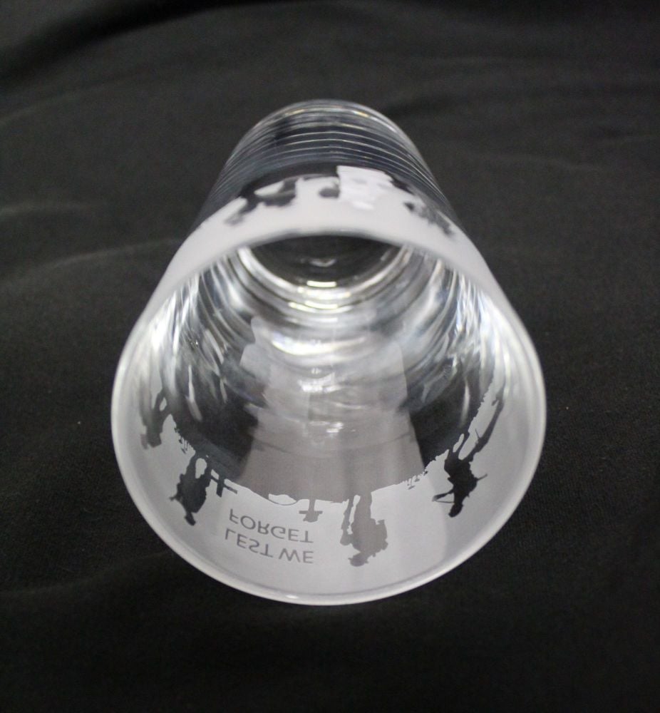 T29 Pint Glass "Lest we Forget"