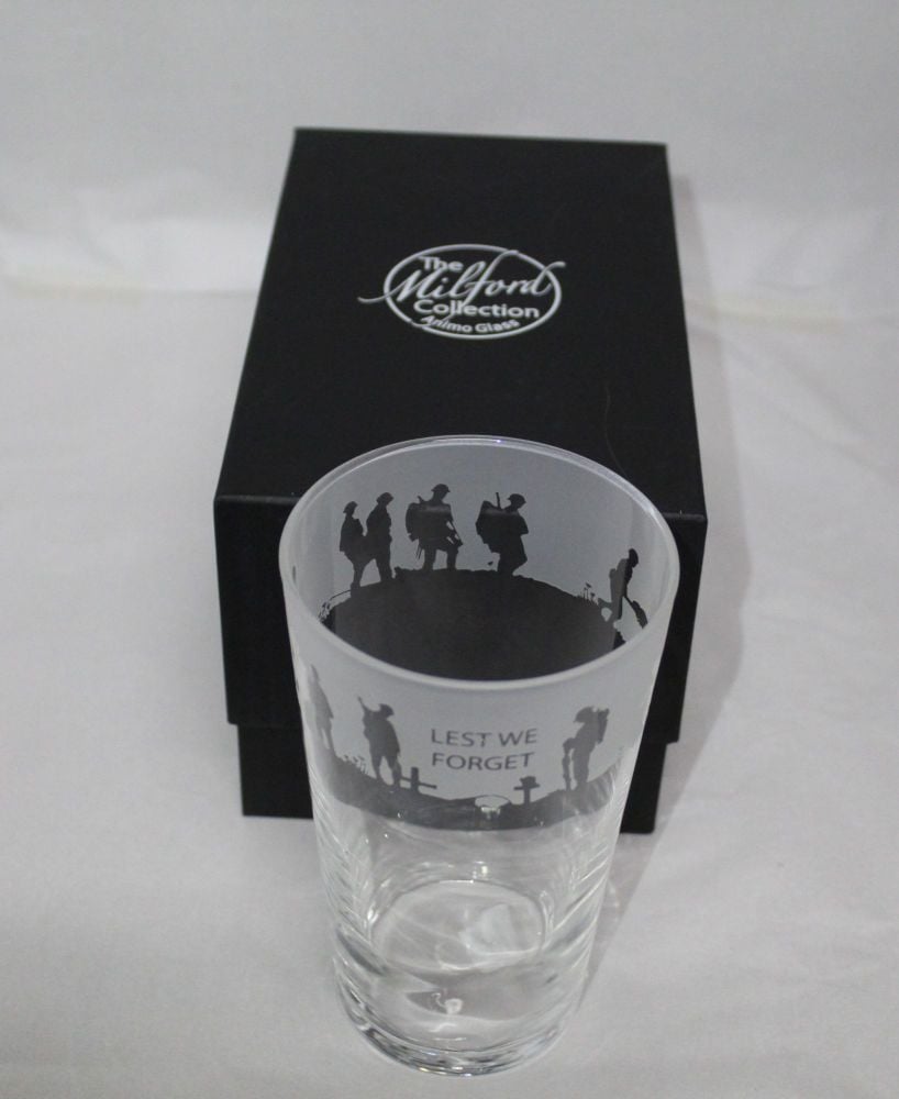 T29 Pint Glass "Lest we Forget"