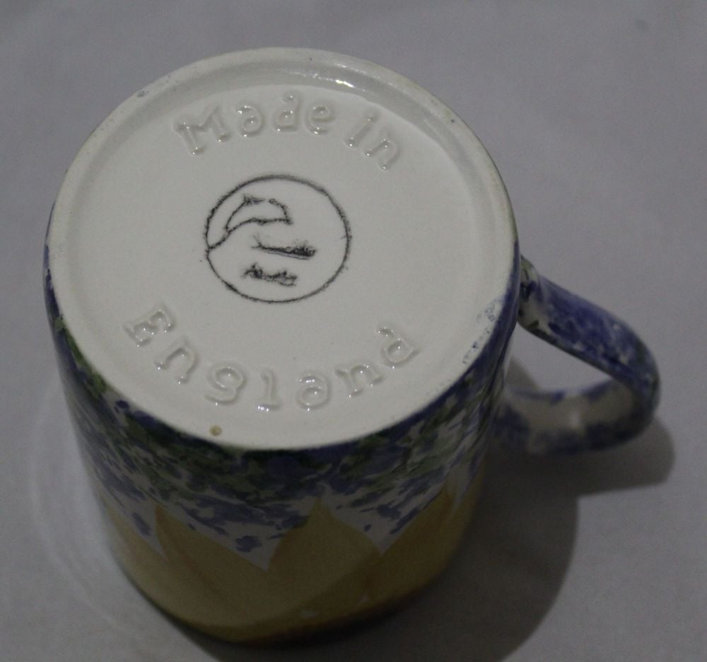 Ceramic Pottery Mug - Studio Poole Vincent design