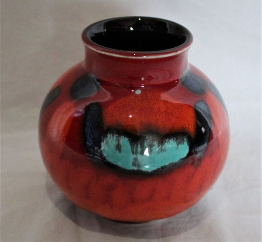 Round Bud vase - Volcano