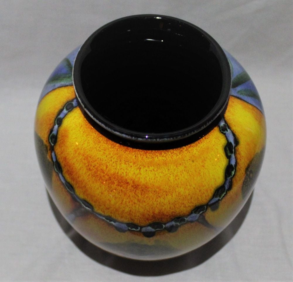 Bulbous Vase - Wild Poppy