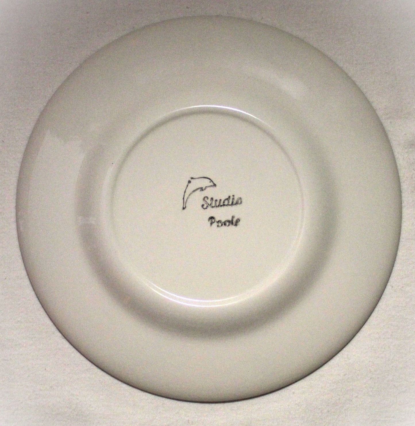 Display Plate - Studio Poole Wild Poppy