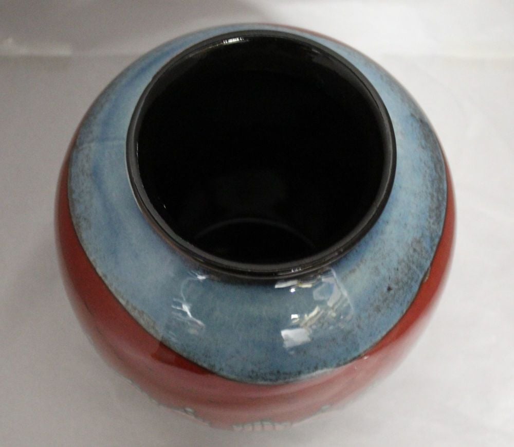 Bulbous Vase - Red Beach Huts