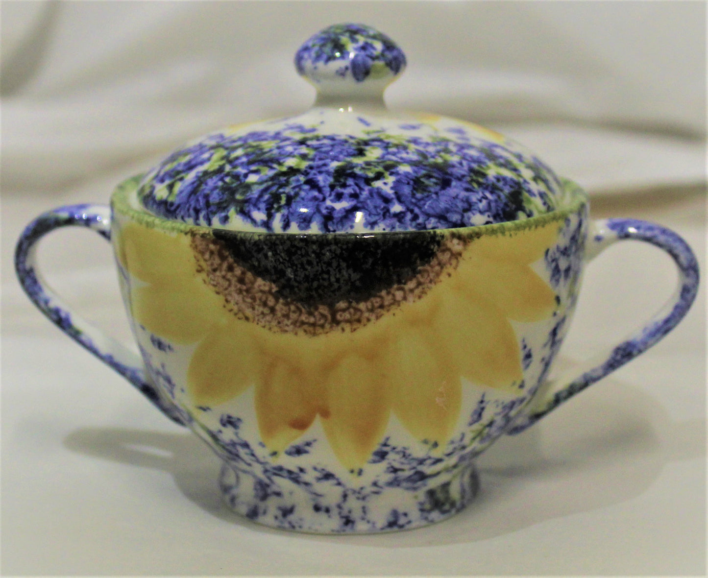 Bone China Sugar Pot - Studio Poole Vincent design