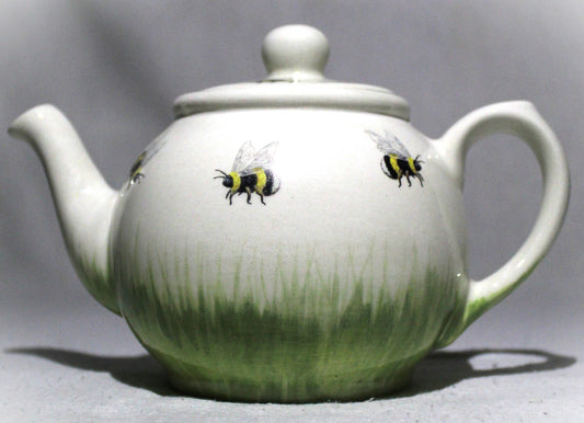 Small Tea Pot - Bees Design