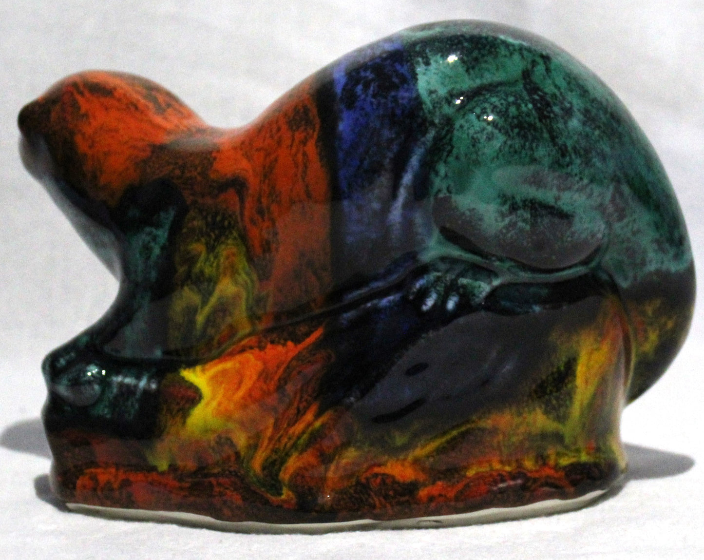 Large Otter - Gemstones design