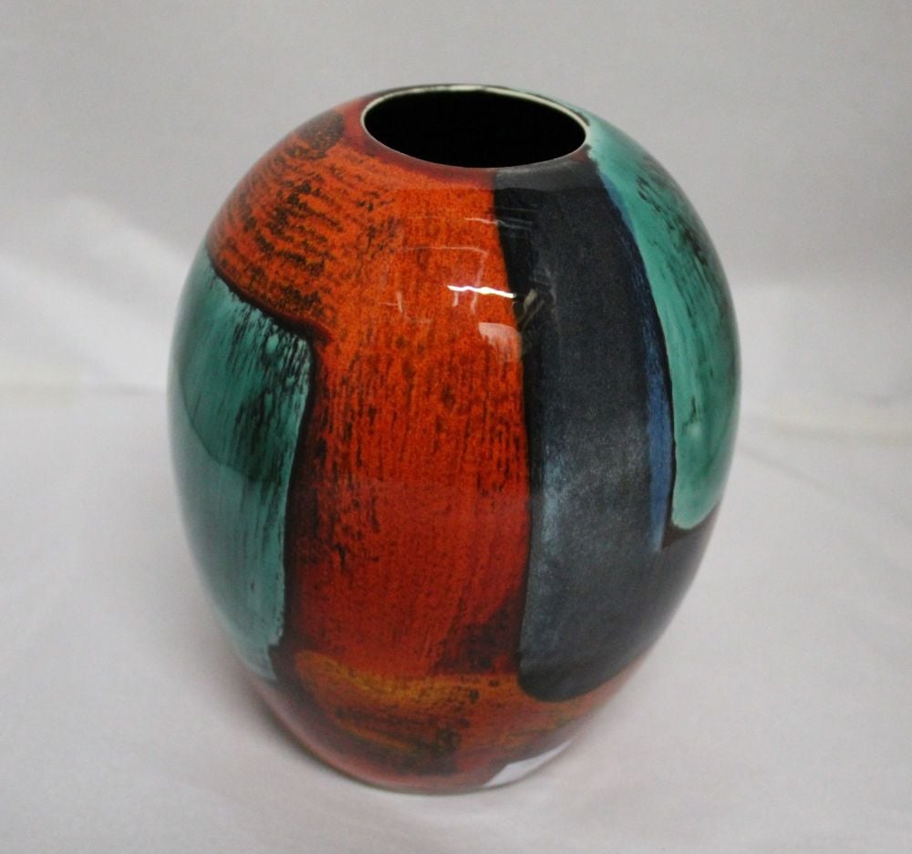 Ostrich egg Vase - Studio Poole Gemstones