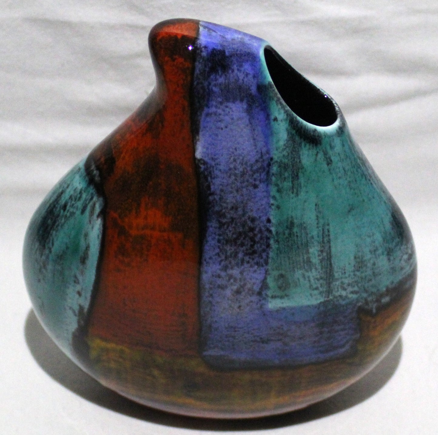 Hand-cast Teardrop vase - Studio Poole Gemstones