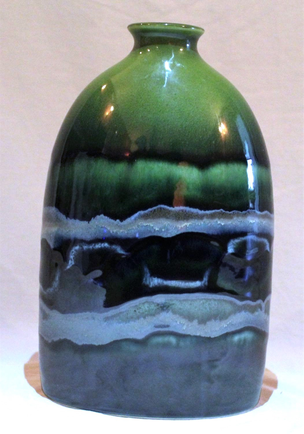 23cm Bottle Vase - Maya design