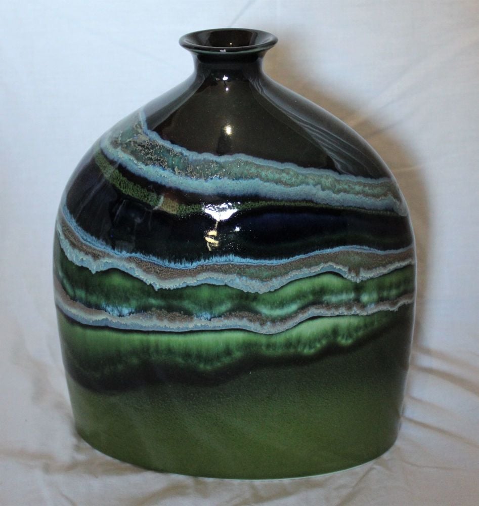 28cm Bottle Vase - Maya design