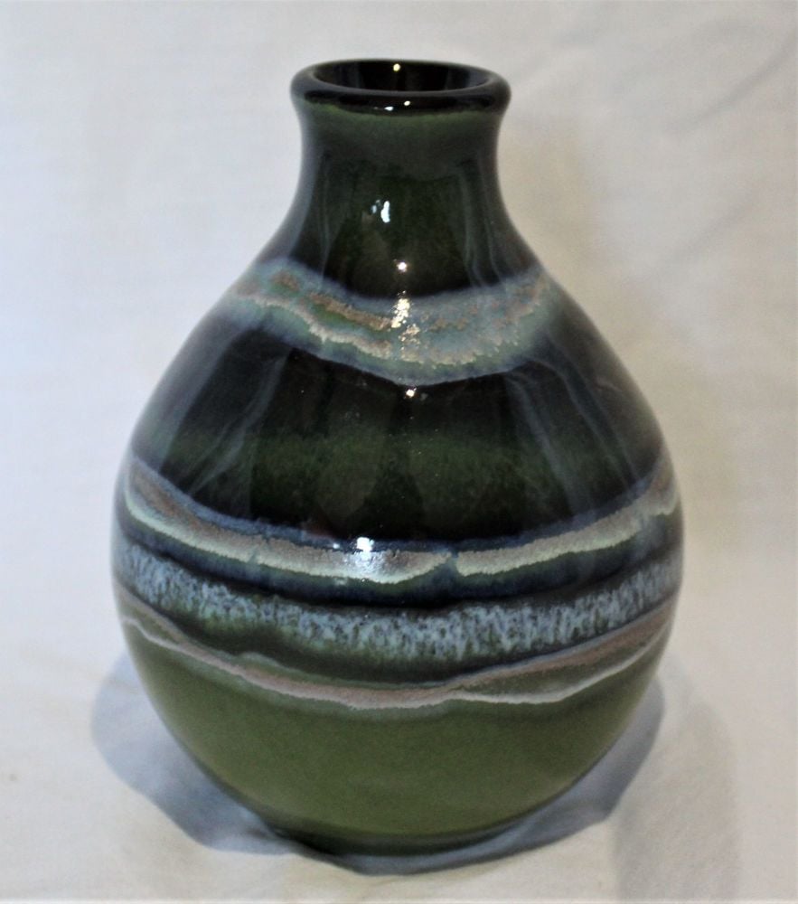 Bud Vase - Maya design